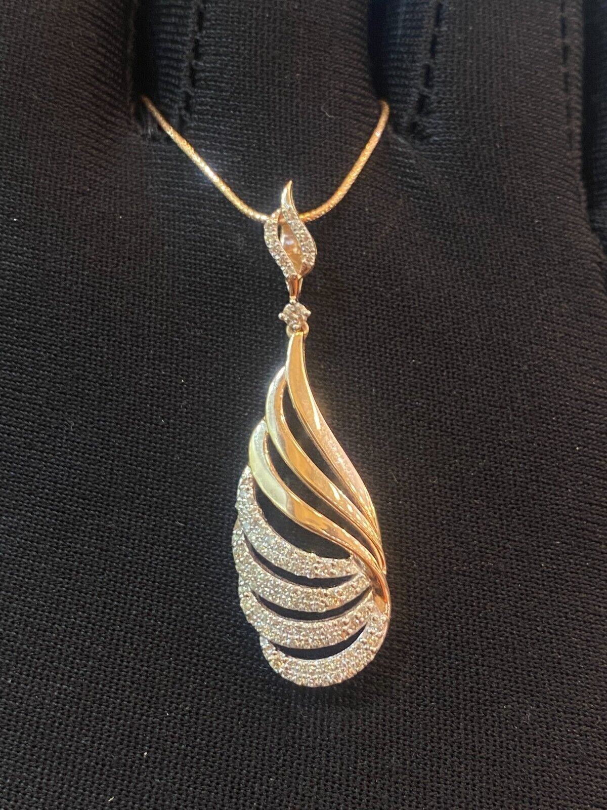 Pave 0.63 TCW Round Brilliant Cut Natural Diamonds Drop Necklace 14K Rose Gold