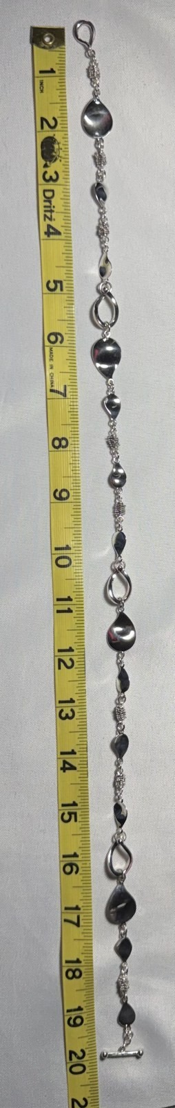 Michael Dawkins Sterling Silver Teardrop Pebble Station Necklace 925 Toggle 18″