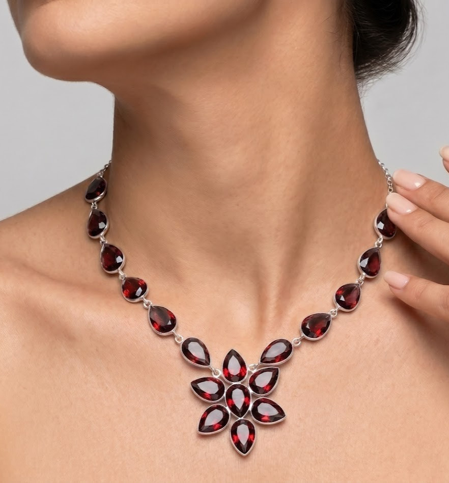 925 Sterling Silver Red Garnet Gemstone Handmade Jewelry Necklace Size-18″