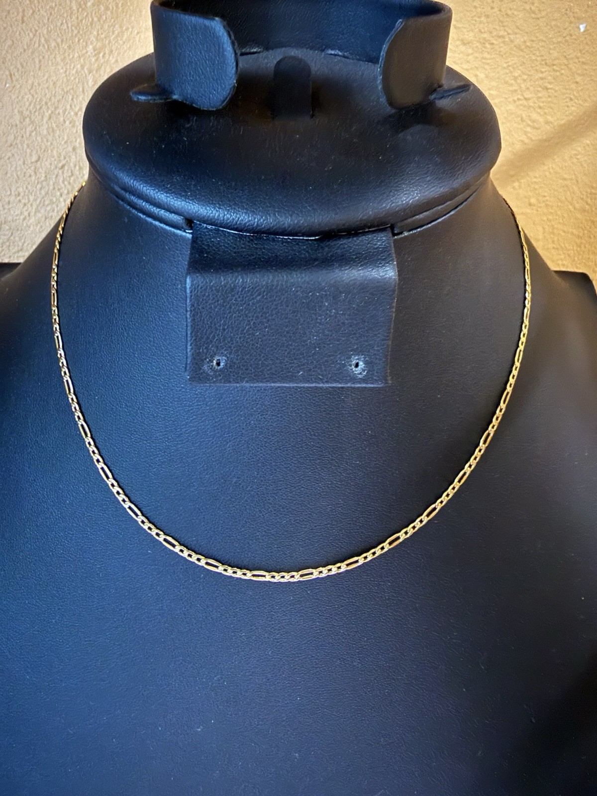 Real 18K Saudi Yellow Gold Figaro Link Chain Necklace Unisex 16 Inches