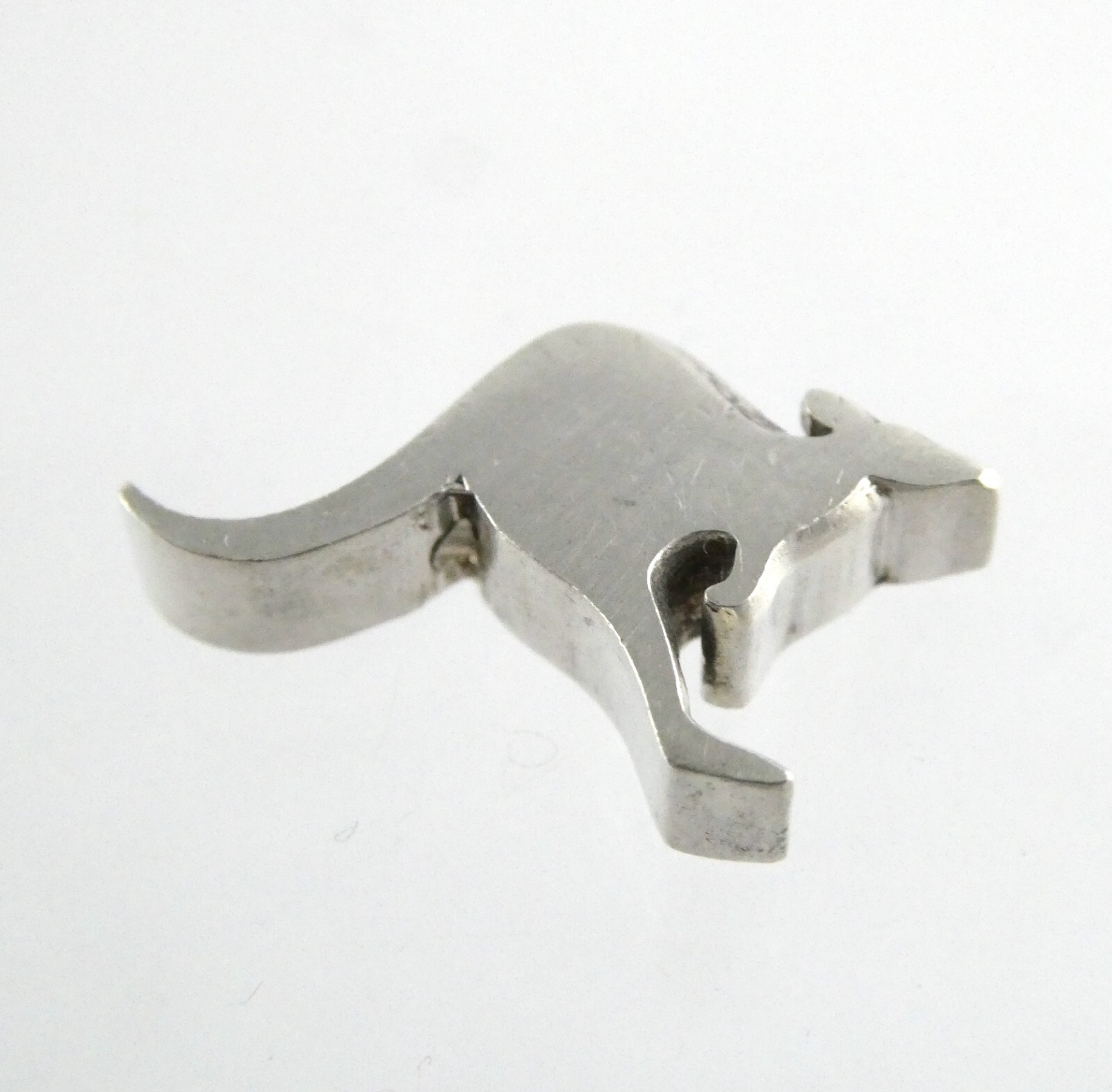 Designer Australia Sterling Silver Jumping Kangaroo Slide Pendant 925 2g 3/8 In