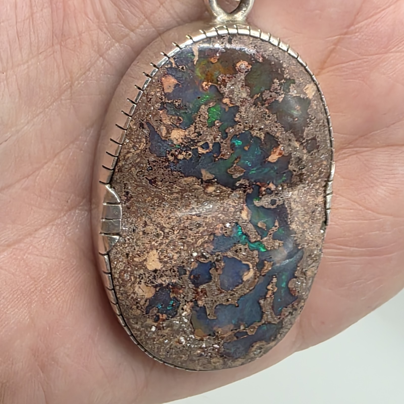 Vtg Natural Australian Boulder Opal Sterling Silver Pendant Necklace 30″ 42.5g
