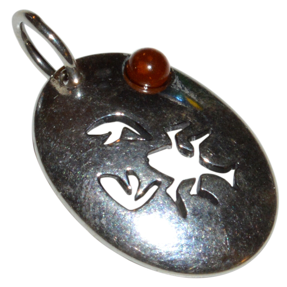1.7g Horoscope – Cancer Authentic Baltic Amber 925 Silver Pendant N-A738