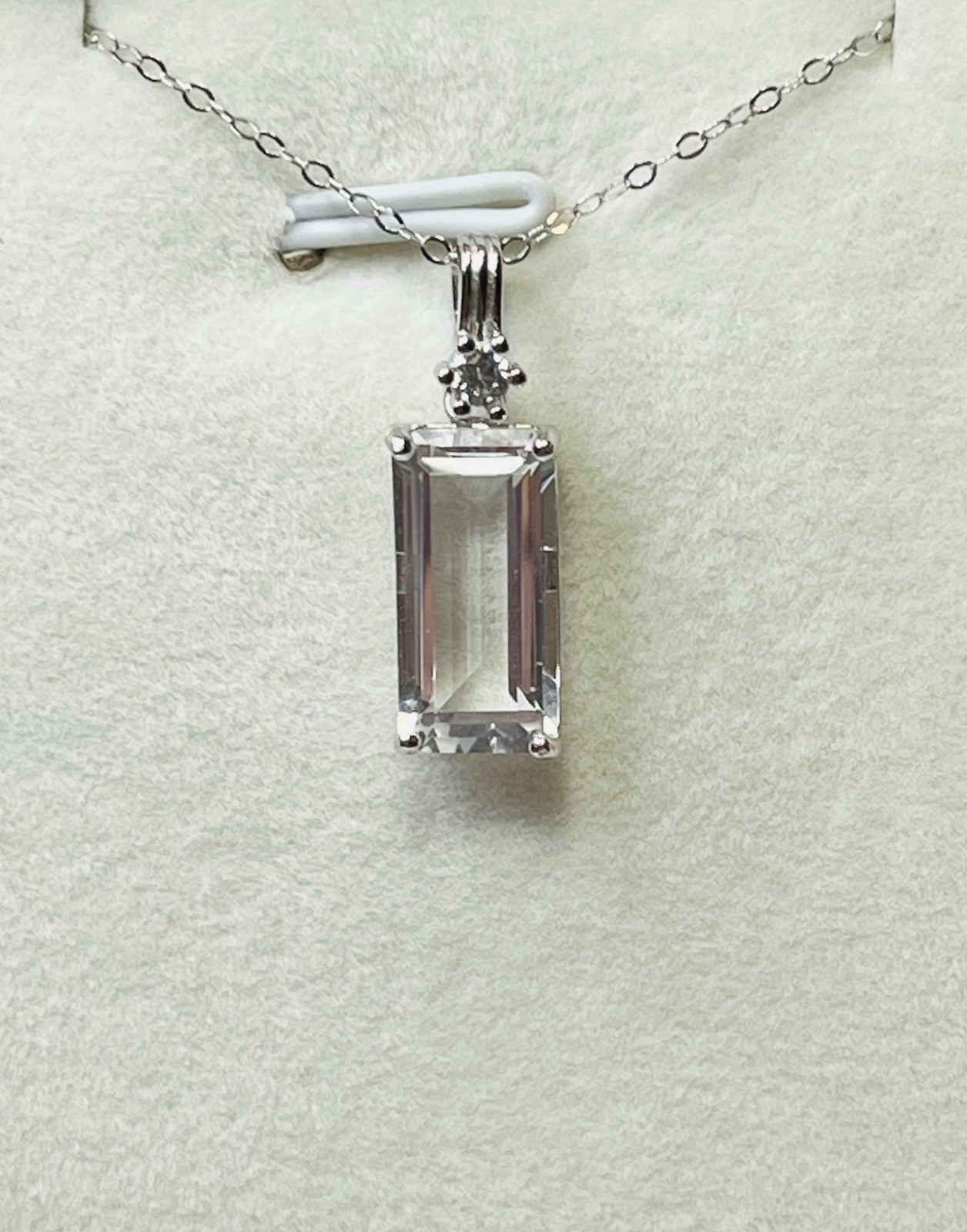 925 Sterling Silver Rectangle Clear Quartz Pendant Necklace