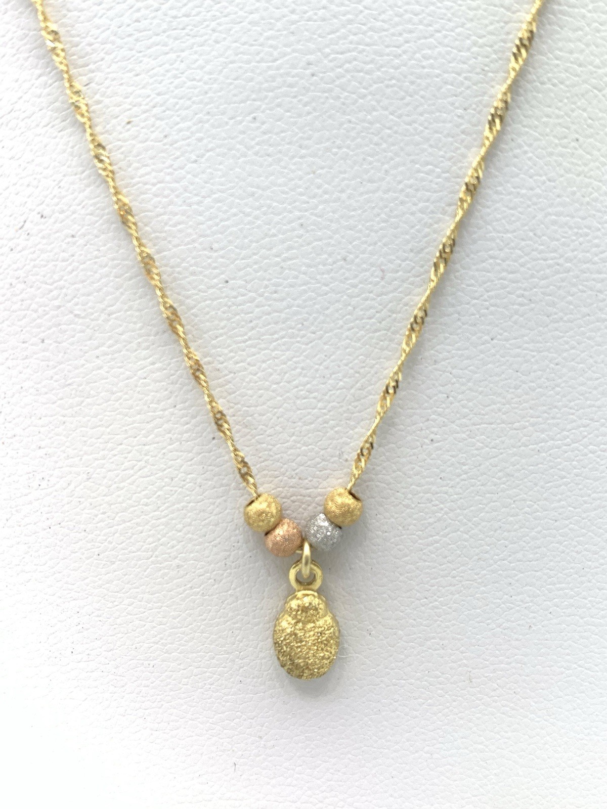 14k Multi Tone Gold Beads Necklace