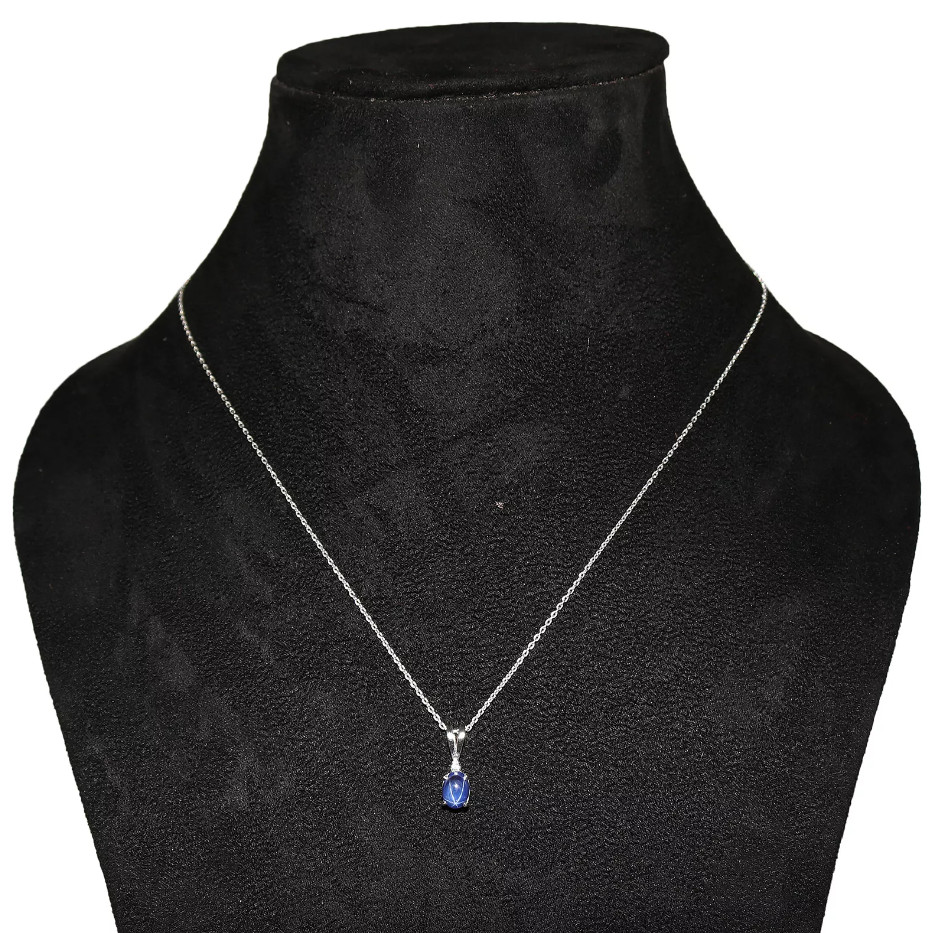 Natural Oval Cut 6 Rays Star Blue Sapphire Gemstone 925 Sterling Silver Pendant