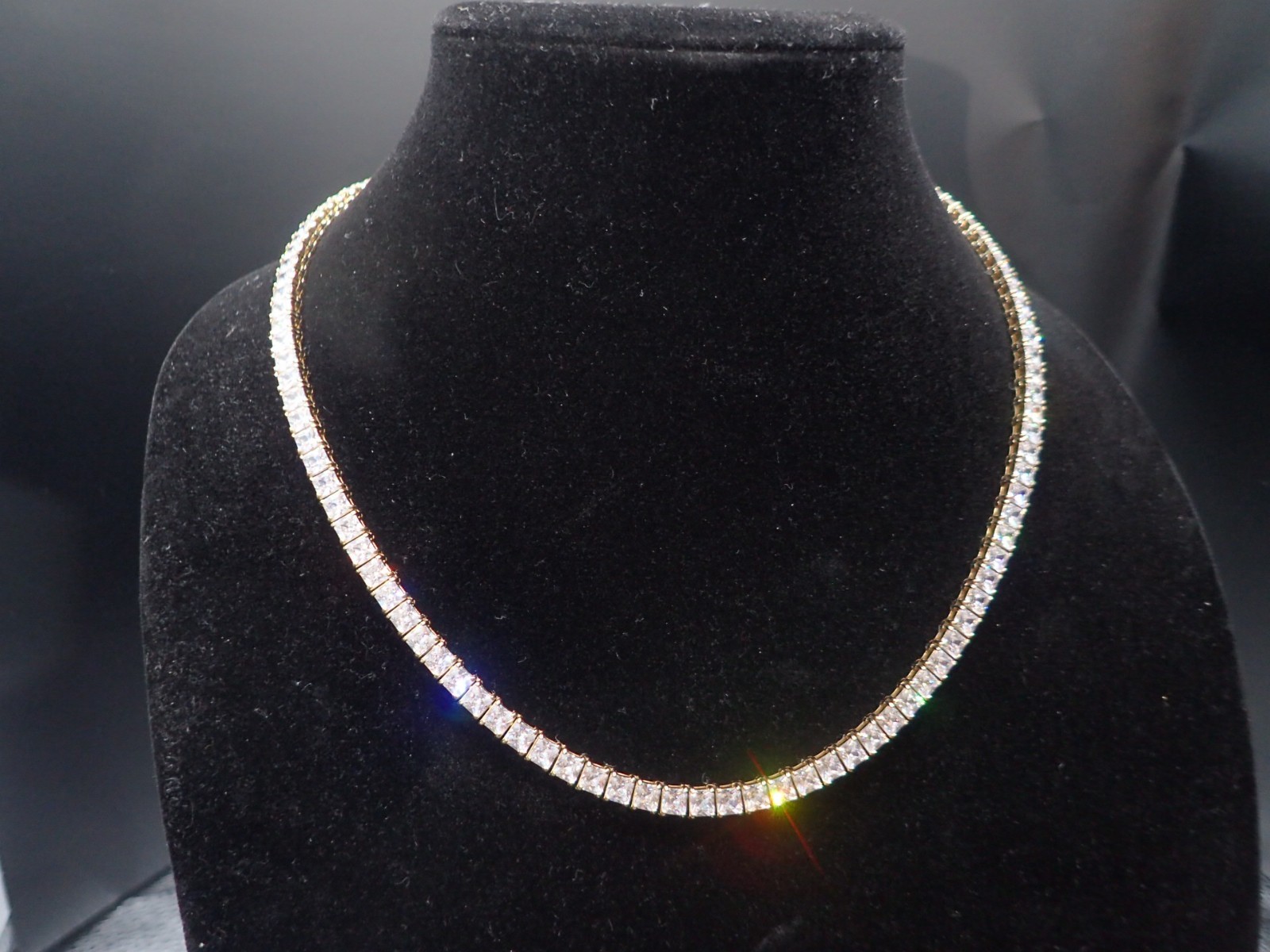 Radiance by Absolute 20″ 4mm Princess Magnetic Clasp Tennis Necklace