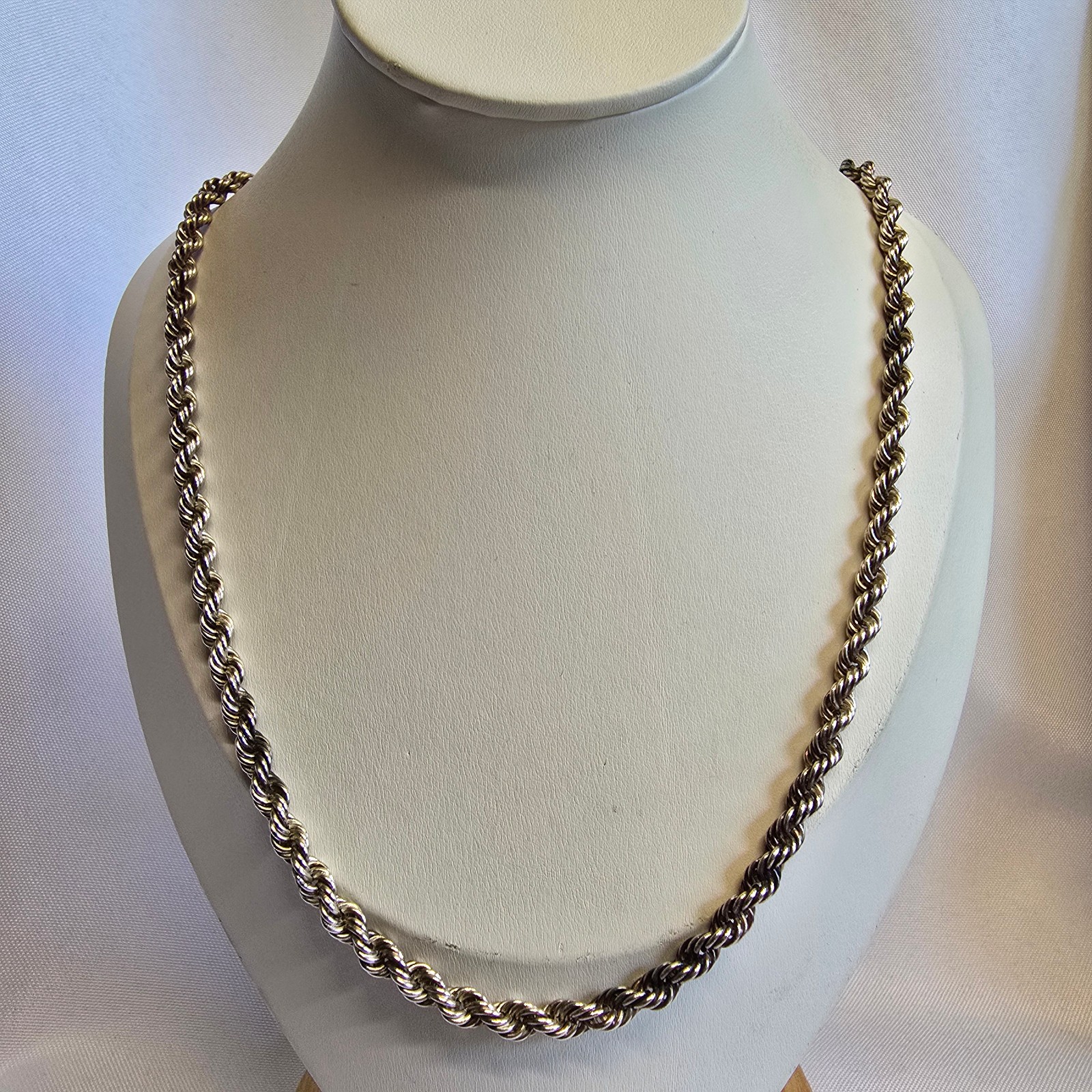 Sterling Silver Necklace 47.95g Fine Jewelry 27.5″ Rope Chain Box Clasp