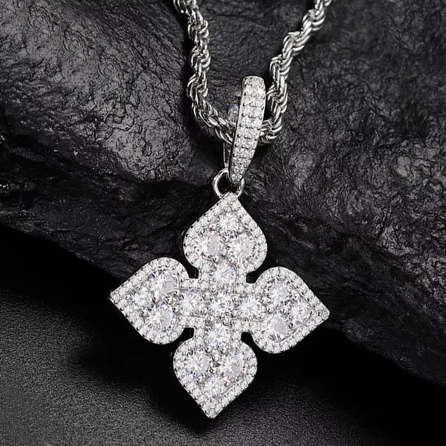 1.80Ct Round Cut Moissanite Flower Pendant 14K White Gold Plated 18″ Free Chain
