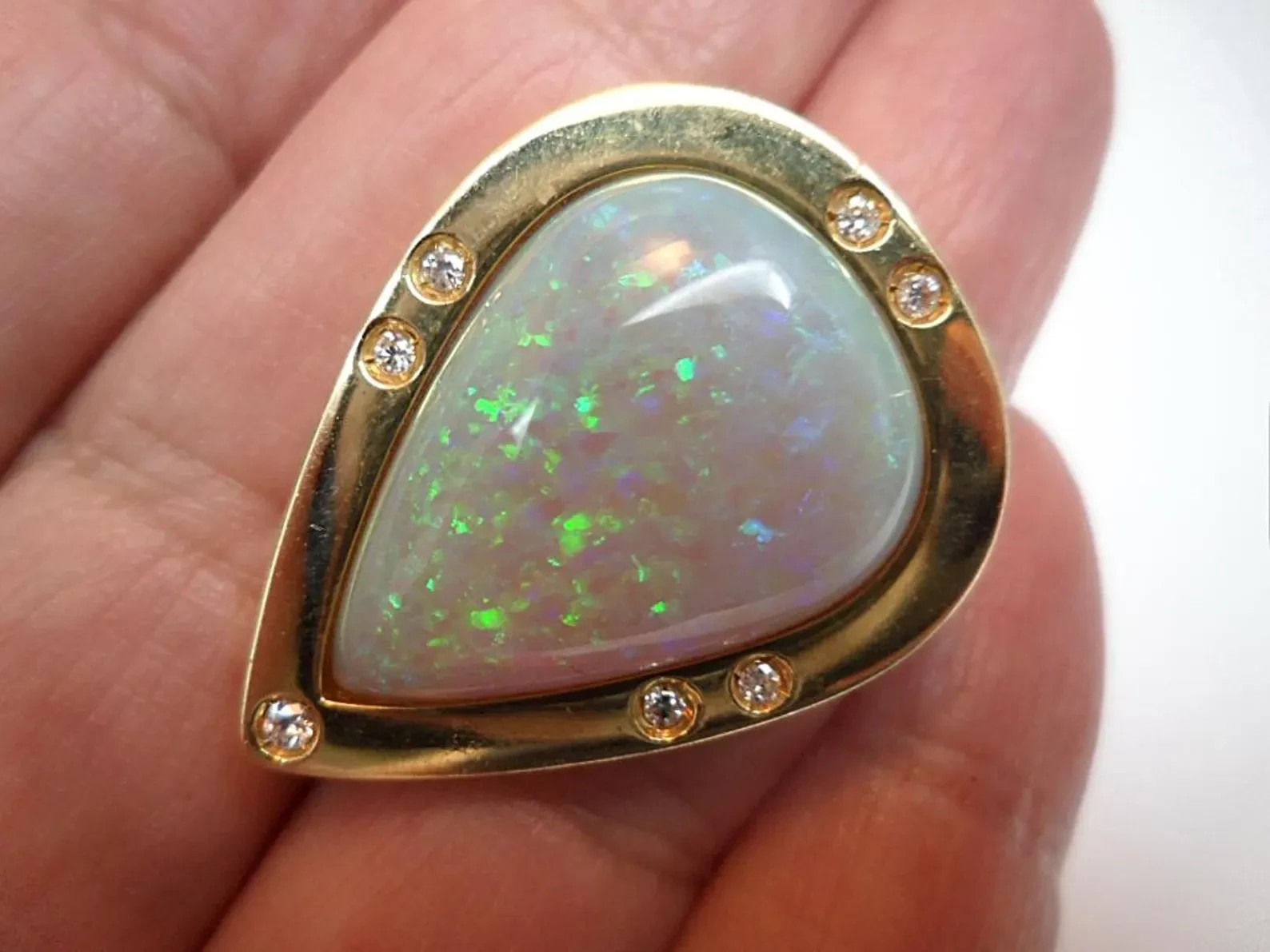 APPRAISED 12,662USD 2022 EARTH MINED OPAL 16.96Ct Diamond 14k Pendant 23.51 MM