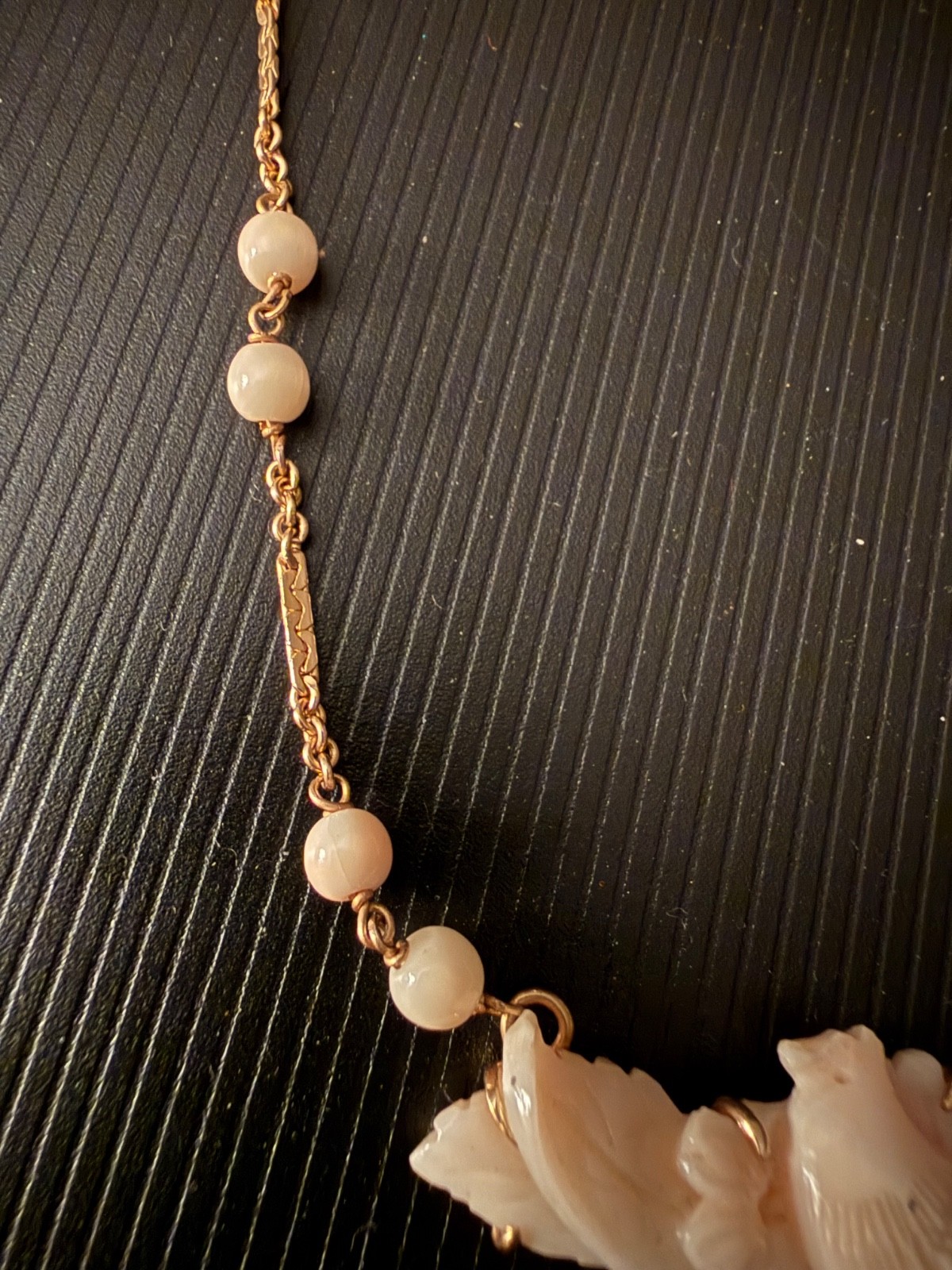 Vintage 14K Gold Angel Skin Coral Necklace Carved Bird Pheasant Pendant 18″ Esta