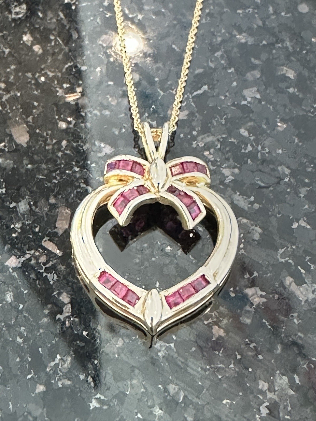 Gold Chain Heart Pendant Rubies 3.4 Grams 17” Necklace 14kt 10kt