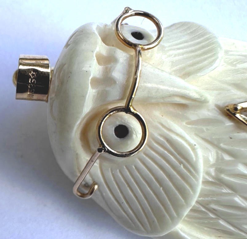 Beautiful 14K 585 Gold Wise Owl Pendant with Glasses and Multiple Color Stones