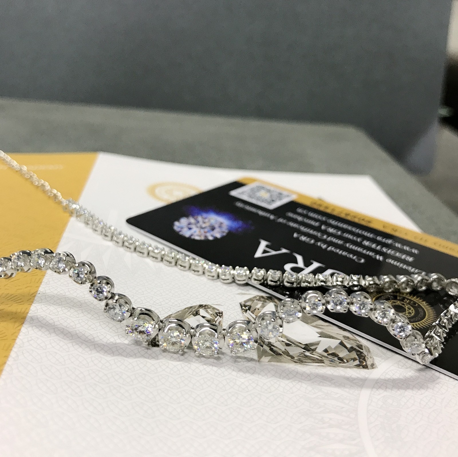 4mm D Color VVS1 Moissanite Tennis Chain Necklace Solid 925 Sterling Silver 18″