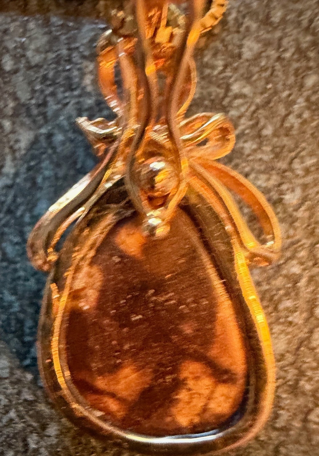 Australian Opal Pendant set in Yellow Gold with 2 Small Diamonds 15″ Gold Chain