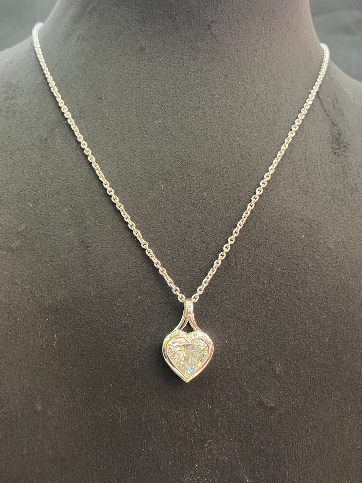 4.00Ct Heart-Cut Lab Grown Diamond EF/VS1 Bezel Necklace Pendant 14k White Gold