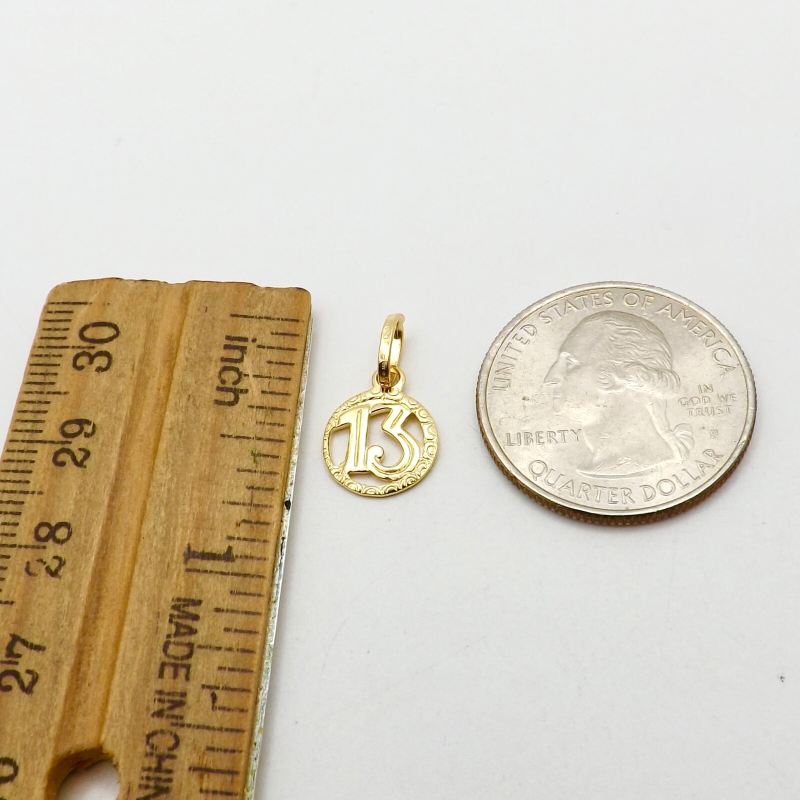 Solid 18k Gold Lucky 13 Number Thirteen Circle Charm Pendant Italy 750 New