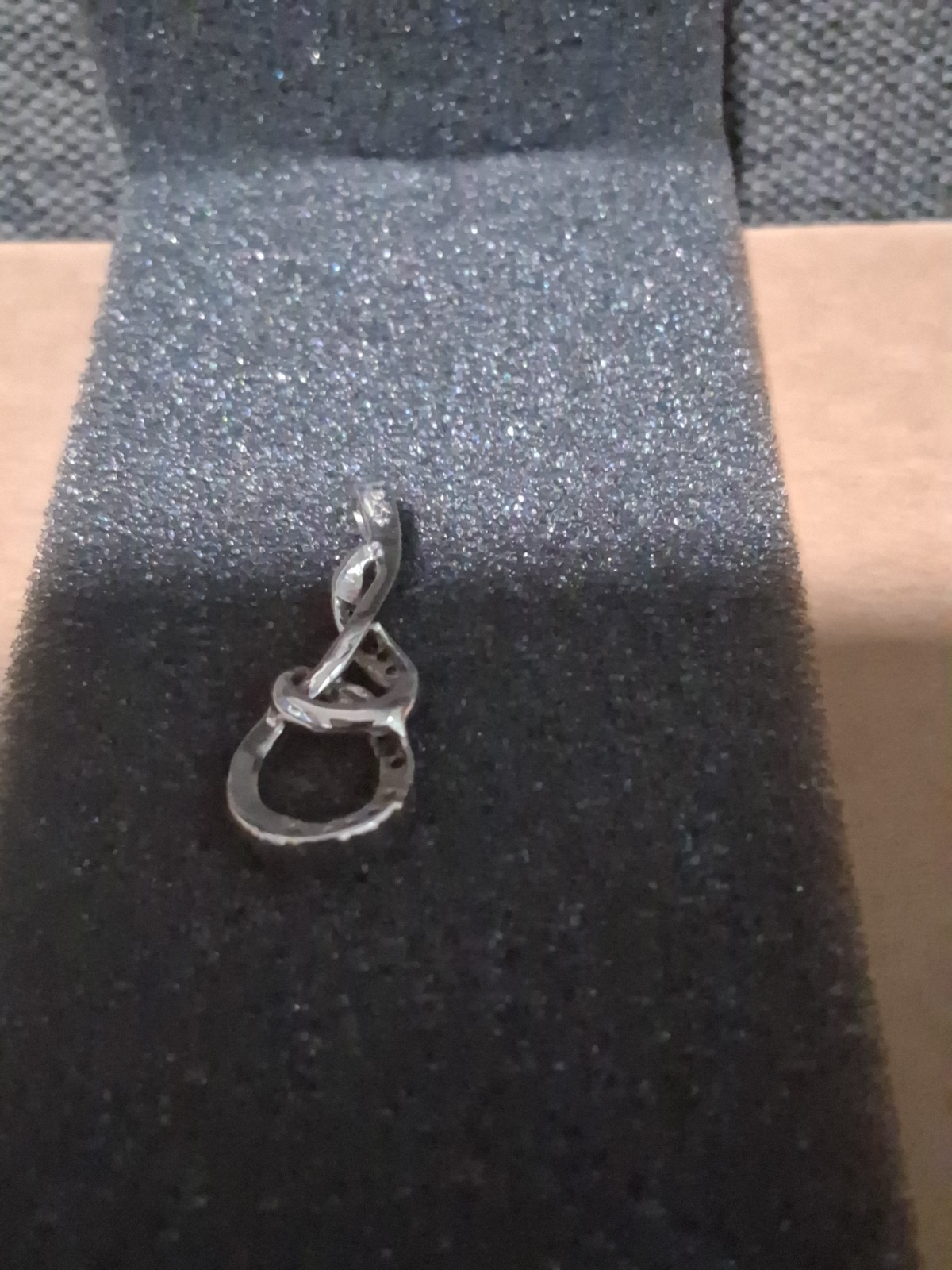 SILVER 925 black and white diamond chip pendant
