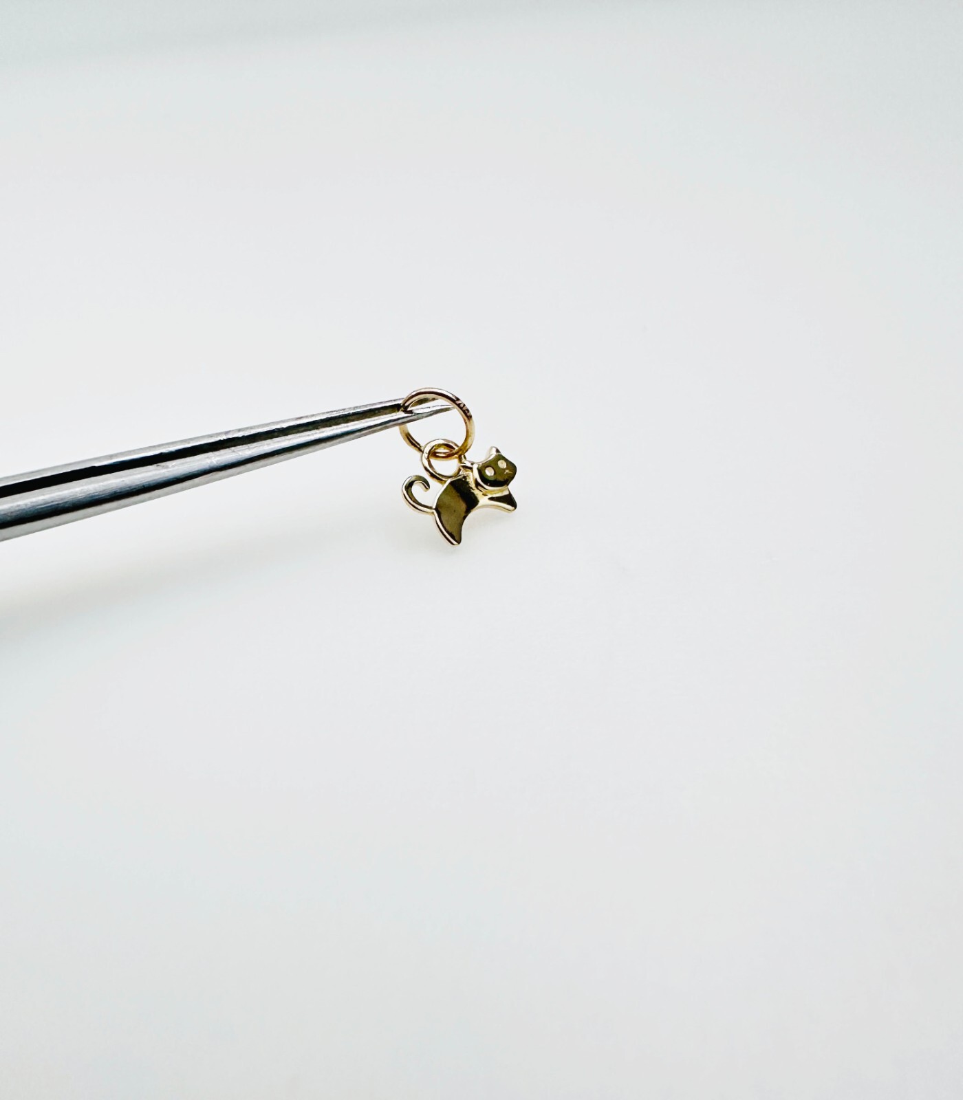 14K Solid Yellow Gold Teeny Tiny – Very Small Kitty Cat Charm Pendant 9x6mm
