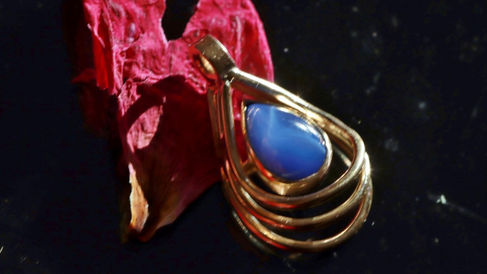 14k yellow gold pendant 1.45ct lab created blue star sapphire charm 2.45gr N3738
