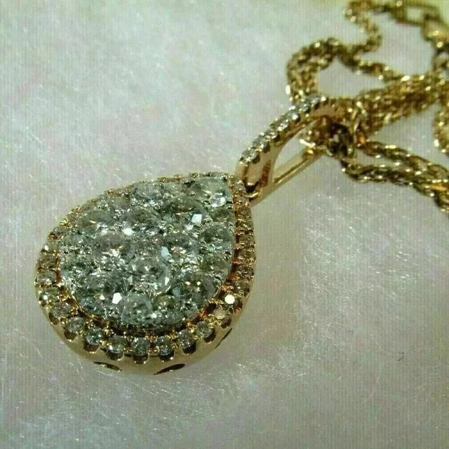 2Ct Round Cut Lab Created Diamond Women’s Pendant 14K Yellow Gold Plated Silver