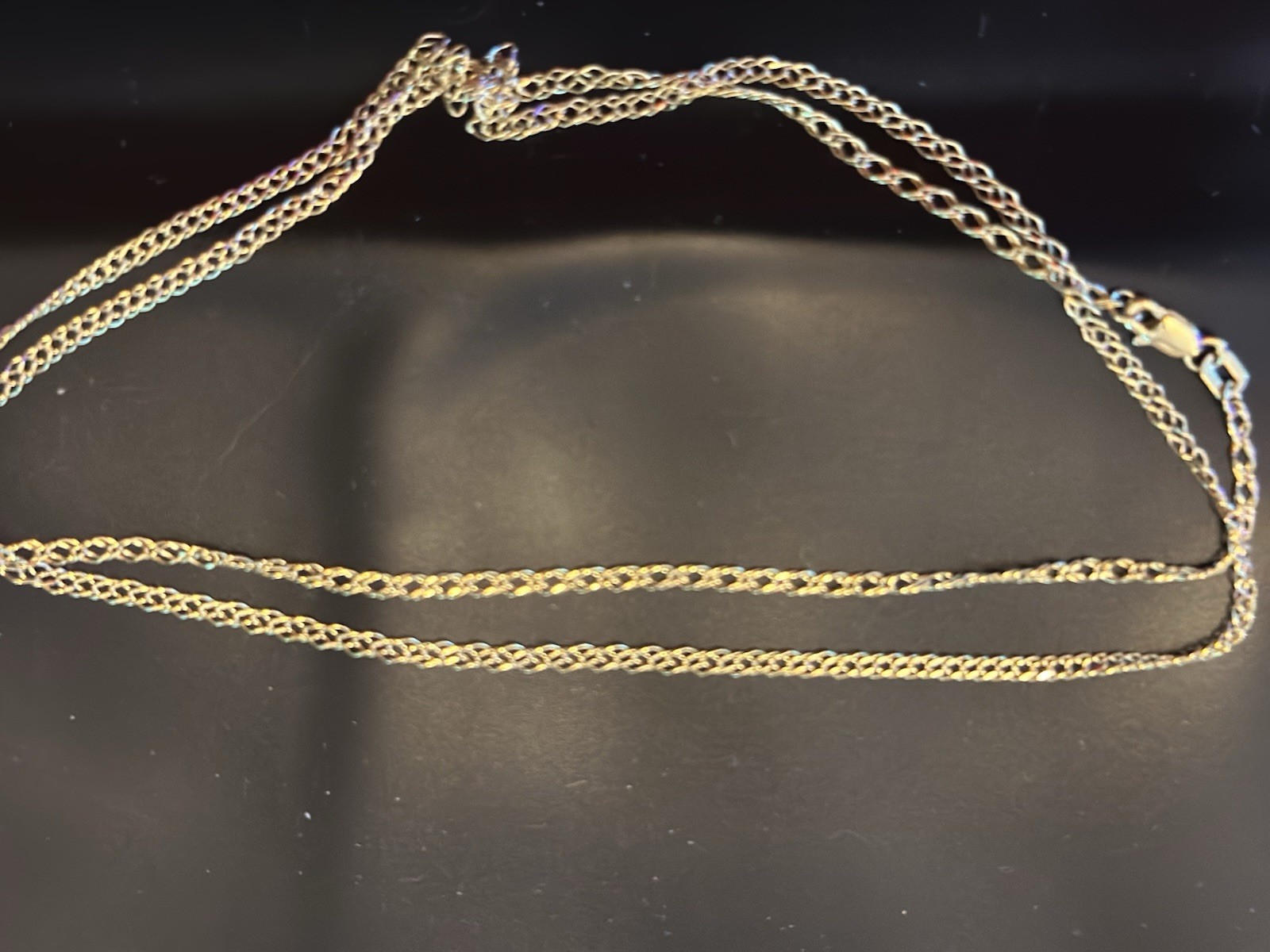 Beautiful 22” Cuban Necklace 10kt