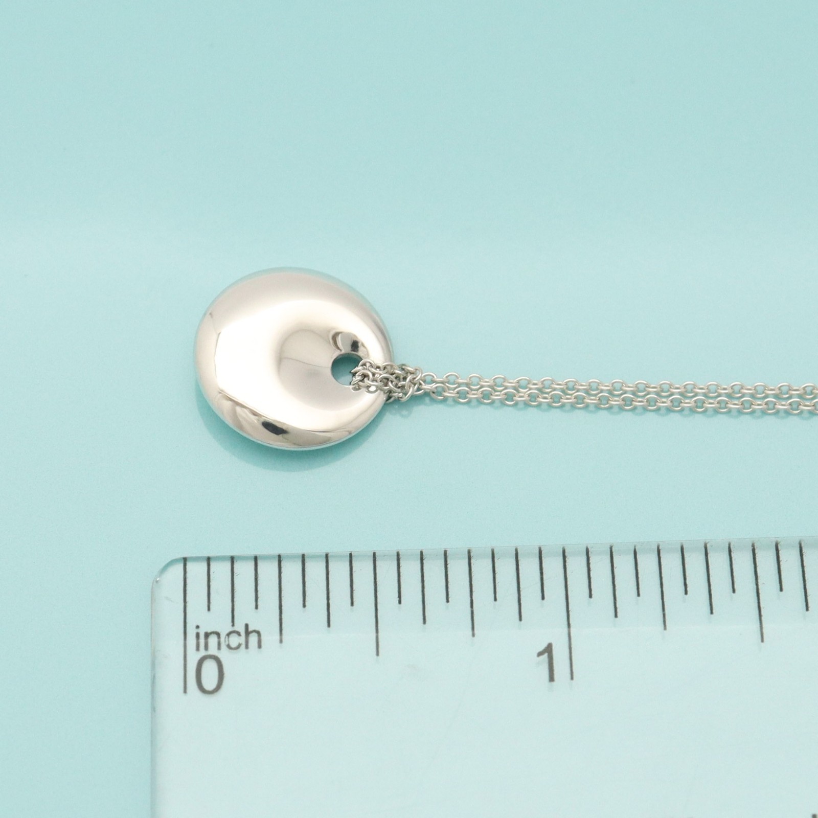 Tiffany & Co. Elsa Peretti Round Circle Disc Pendant Necklace 15.1″ Silver 925
