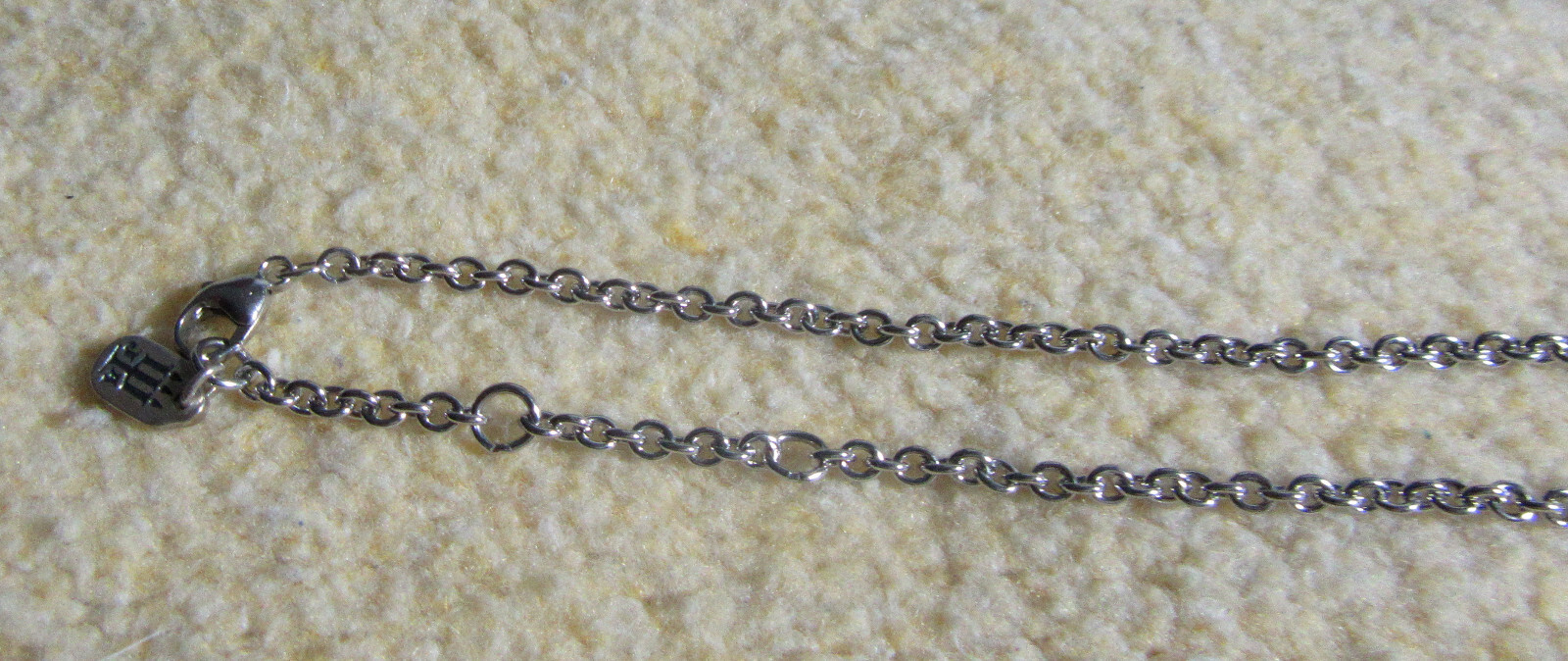 James Avery 925 Silver Engravable Oval Pendant Necklace 15-17 Inches Adjustable