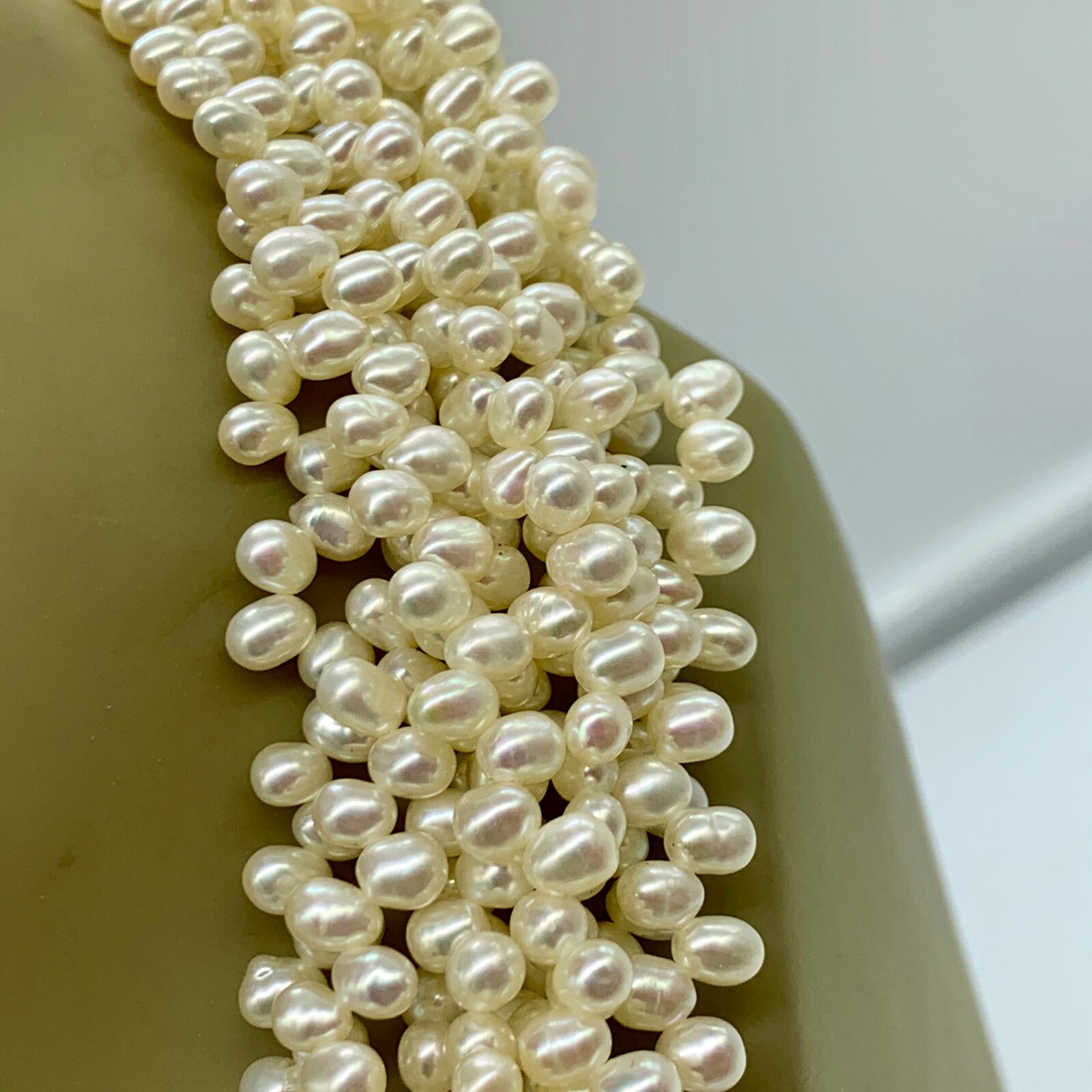 ESTATE STERLING SILVER CULTURED WHITE FRESHWATER PEARL 8 ROW STATEMENT NECKLACE