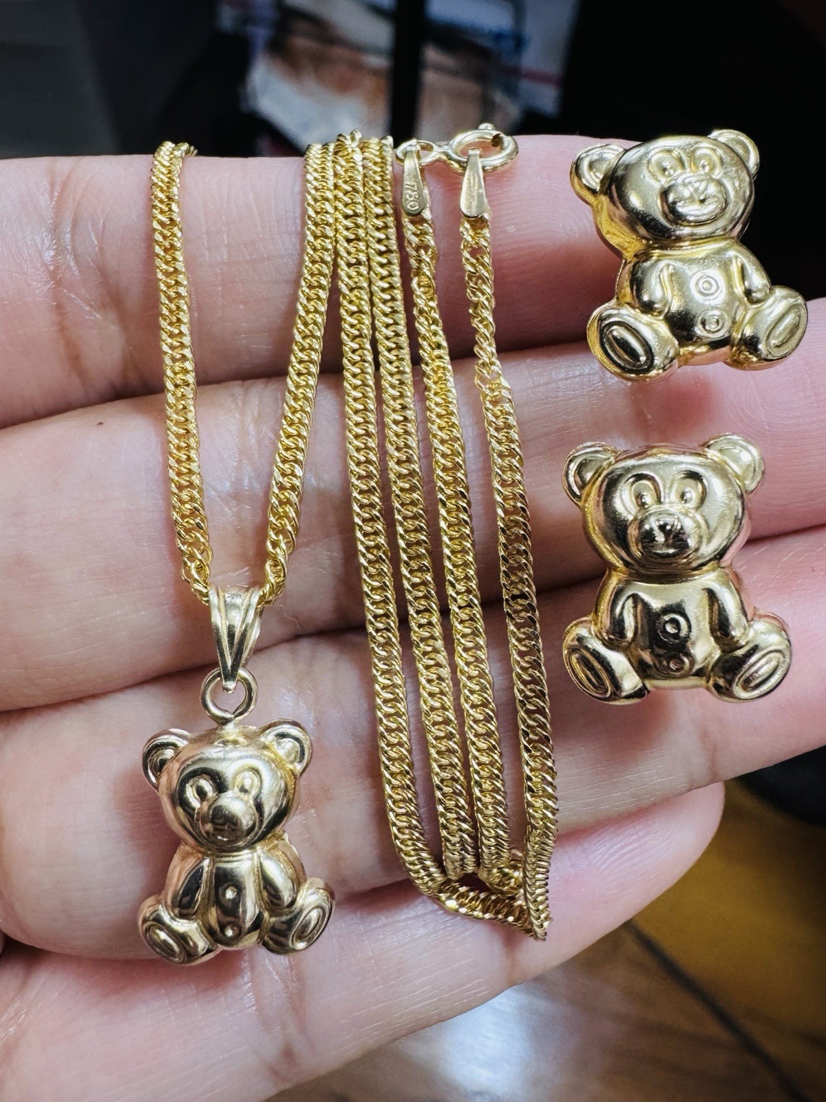 18K 750 Gold Bear Set Earring & Necklace 15.6”/16” Long 6.5g 2.2g