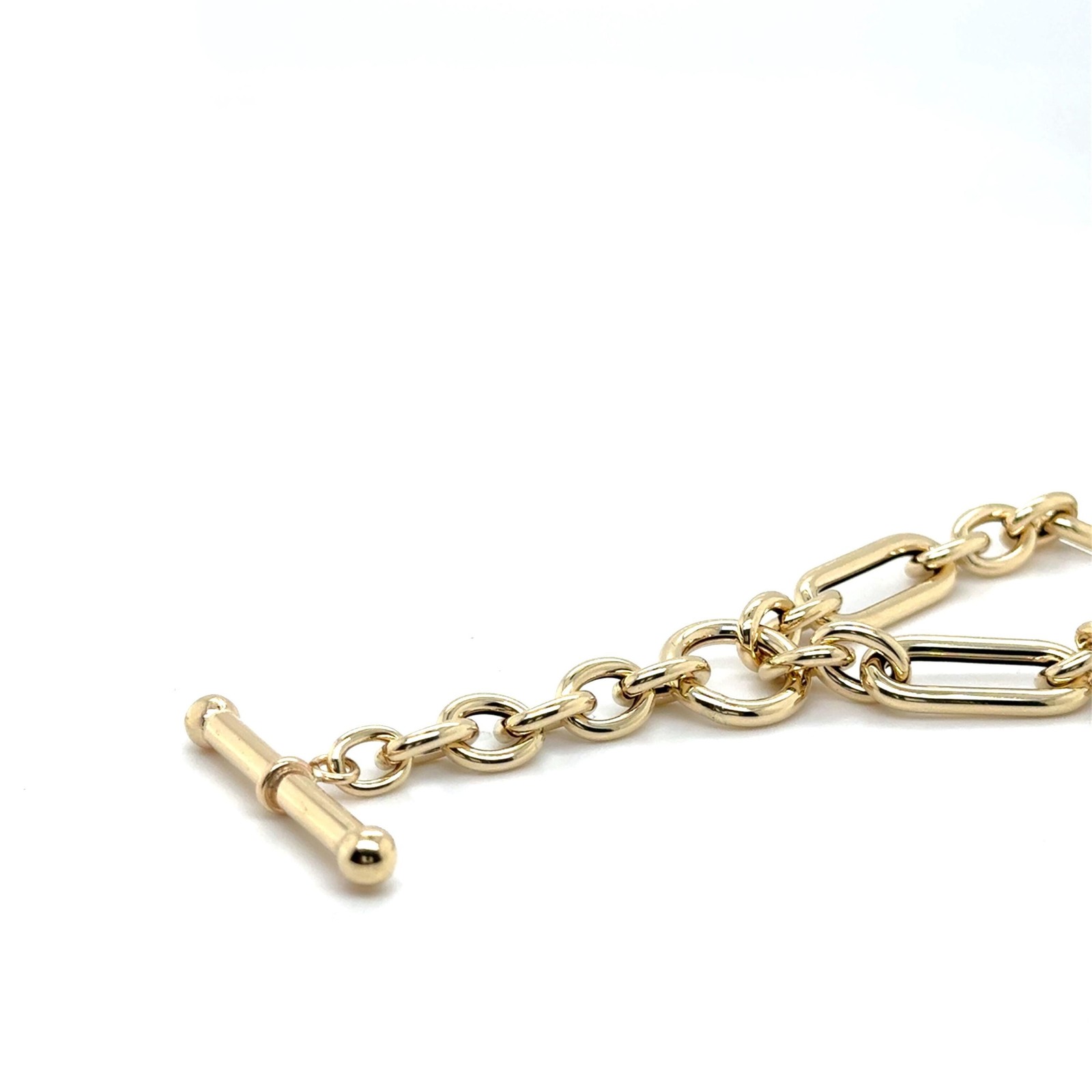 14K Yellow Gold Drop Necklace: 18″ Chain, Toggle Closure, Women’s Jewelry