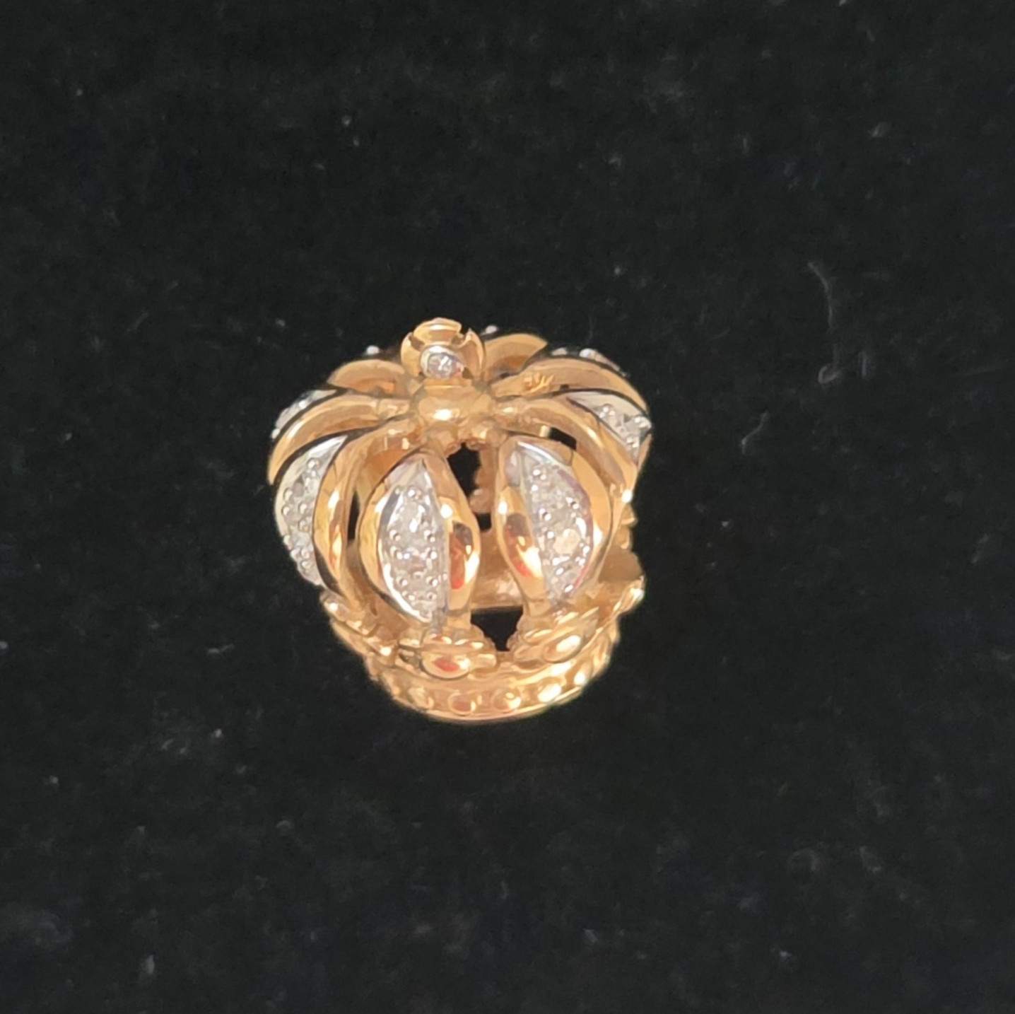 10K Crown with Diamonds Pendant – Charm from Michael Hill Jeweller Australia