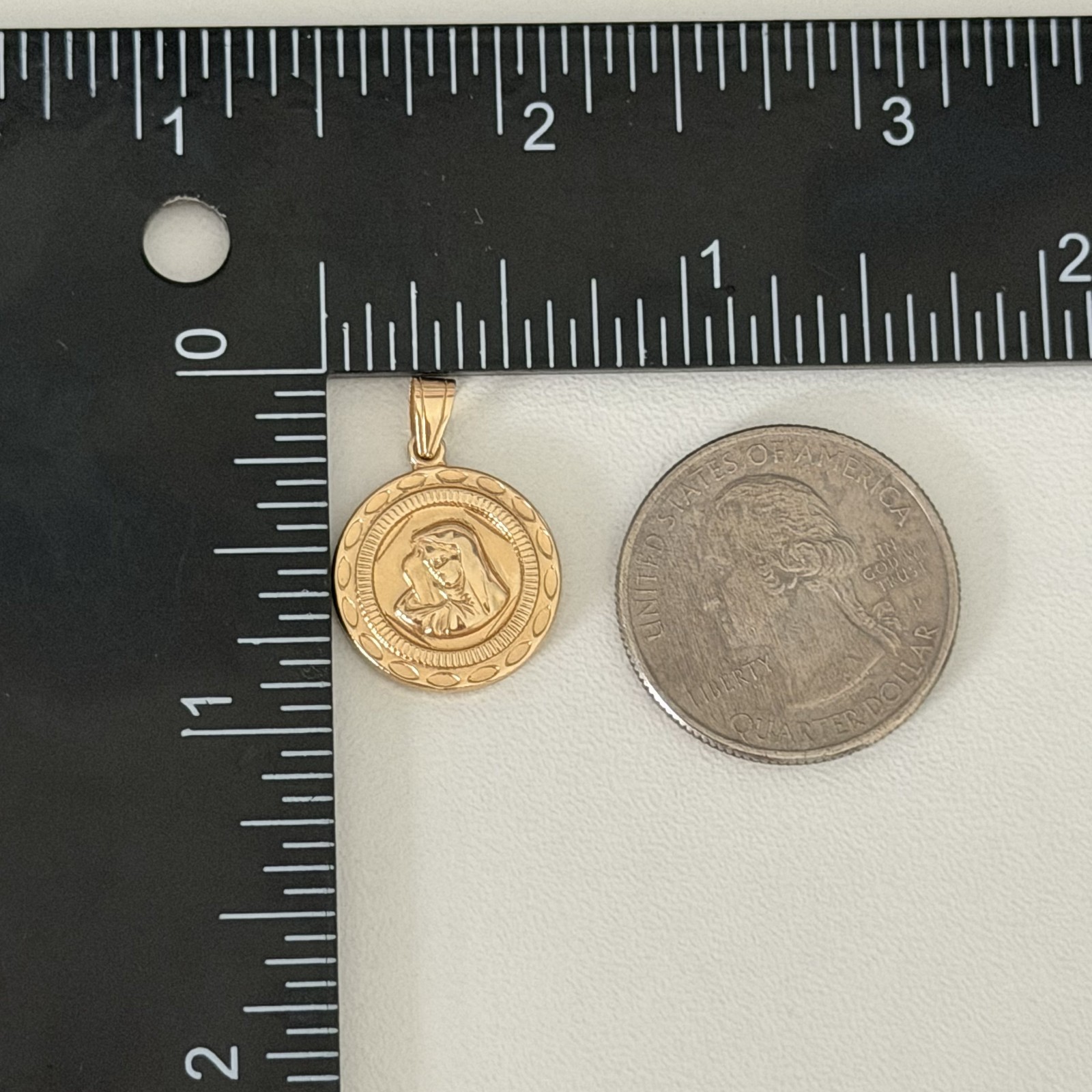 18K Yellow Gold Madonna Mother Mary Religious Medal Charm Pendant Vtg Reversible