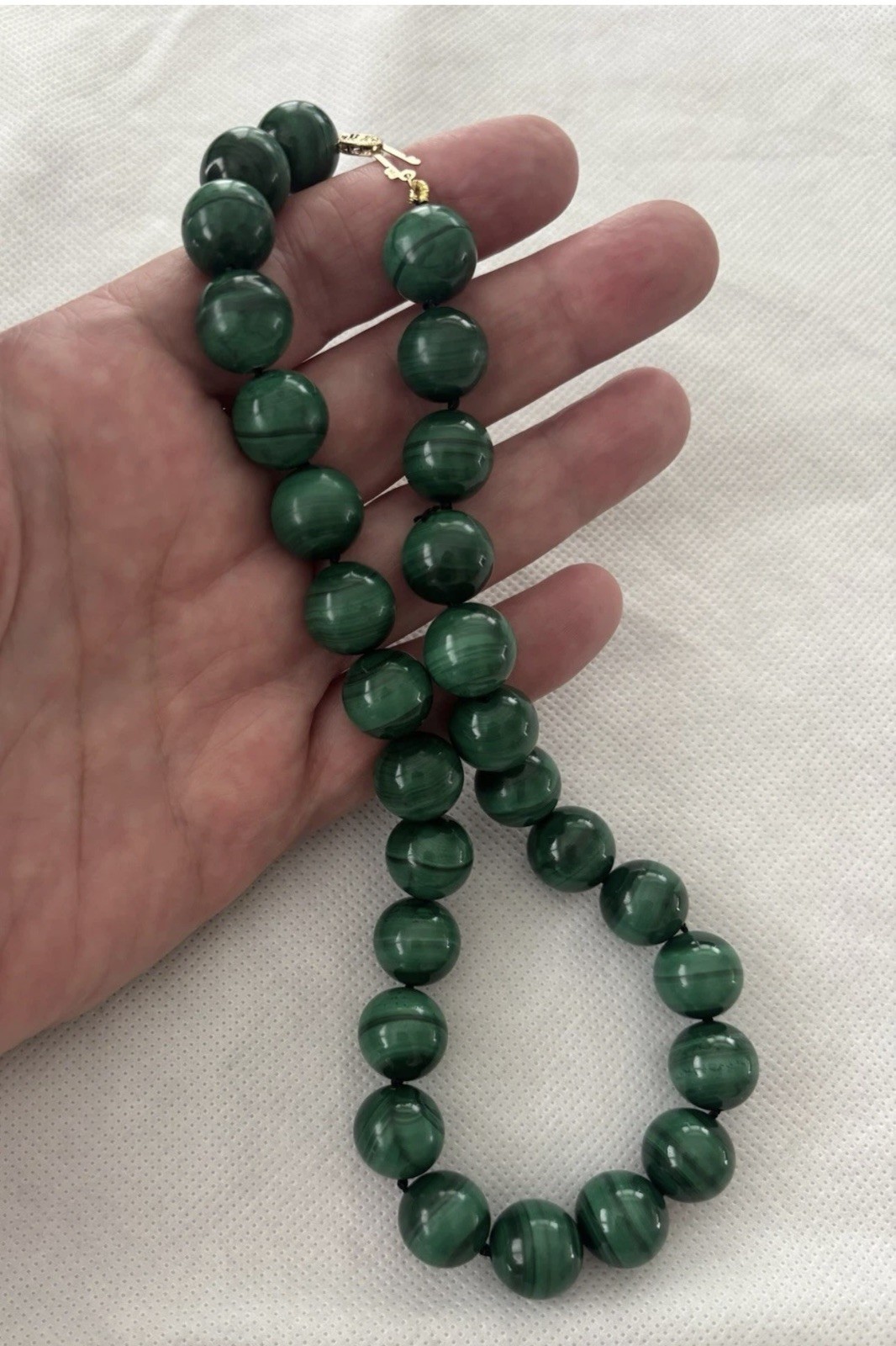 14k Vintage Large Green Malachite Bead Necklace 16”