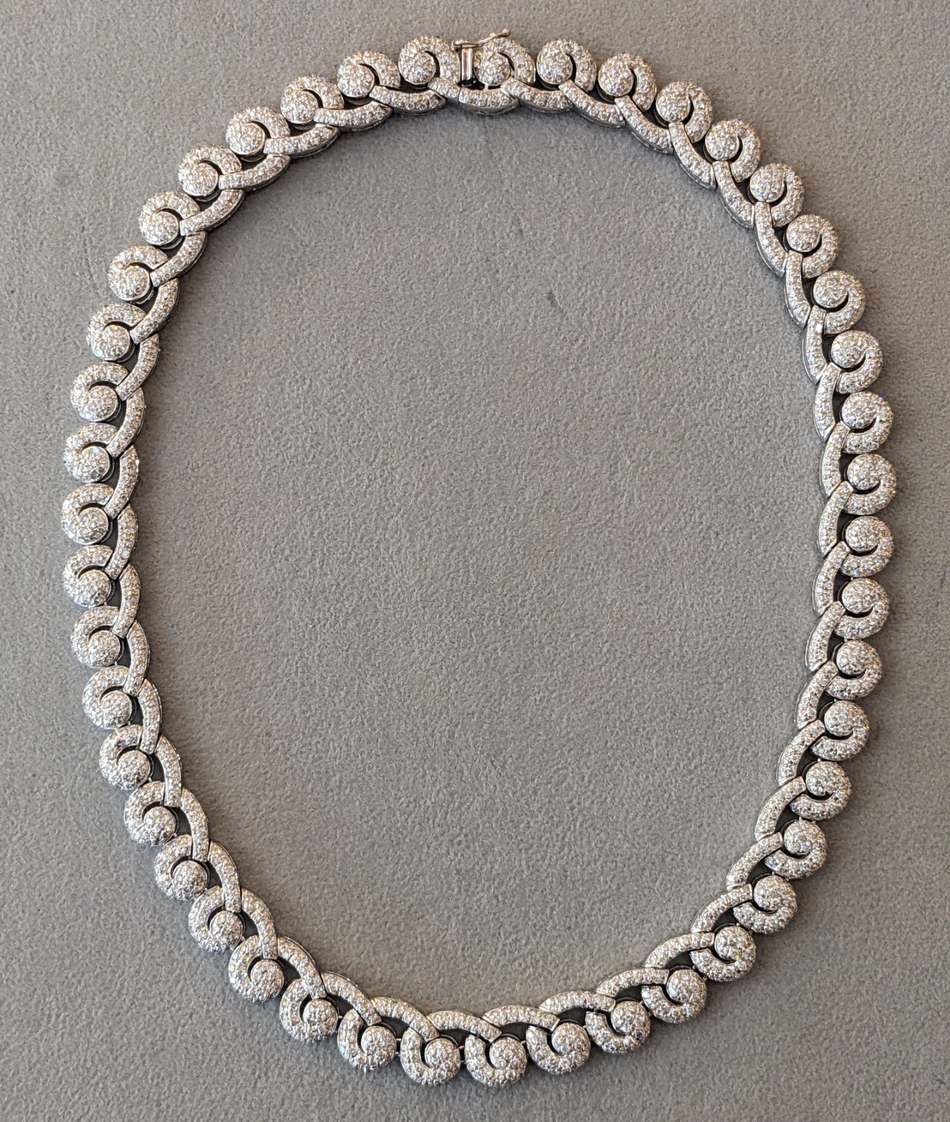 Pave Diamond Scroll Link Choker Necklace in 18k White Gold- HM2800SE