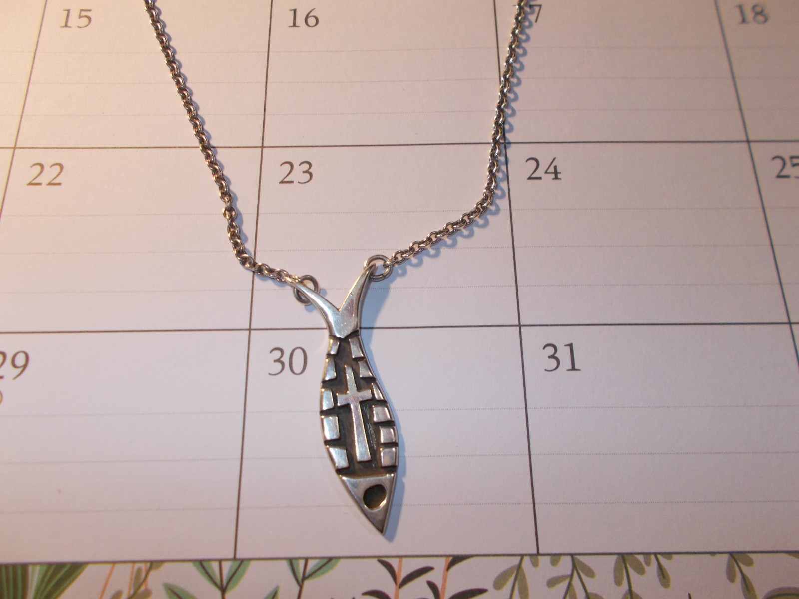 Rare Vintage Retired James Avery Ichthus Fish Necklace with Cross Inlayed HTF