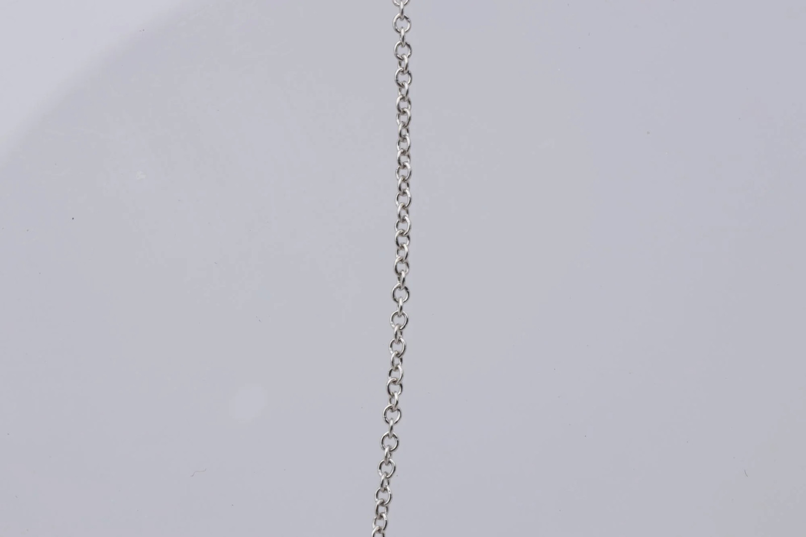 16” Tiffany & Co. 950 Platinum Elsa Peretti 0.17ctw Diamond Necklace (2.40g.)