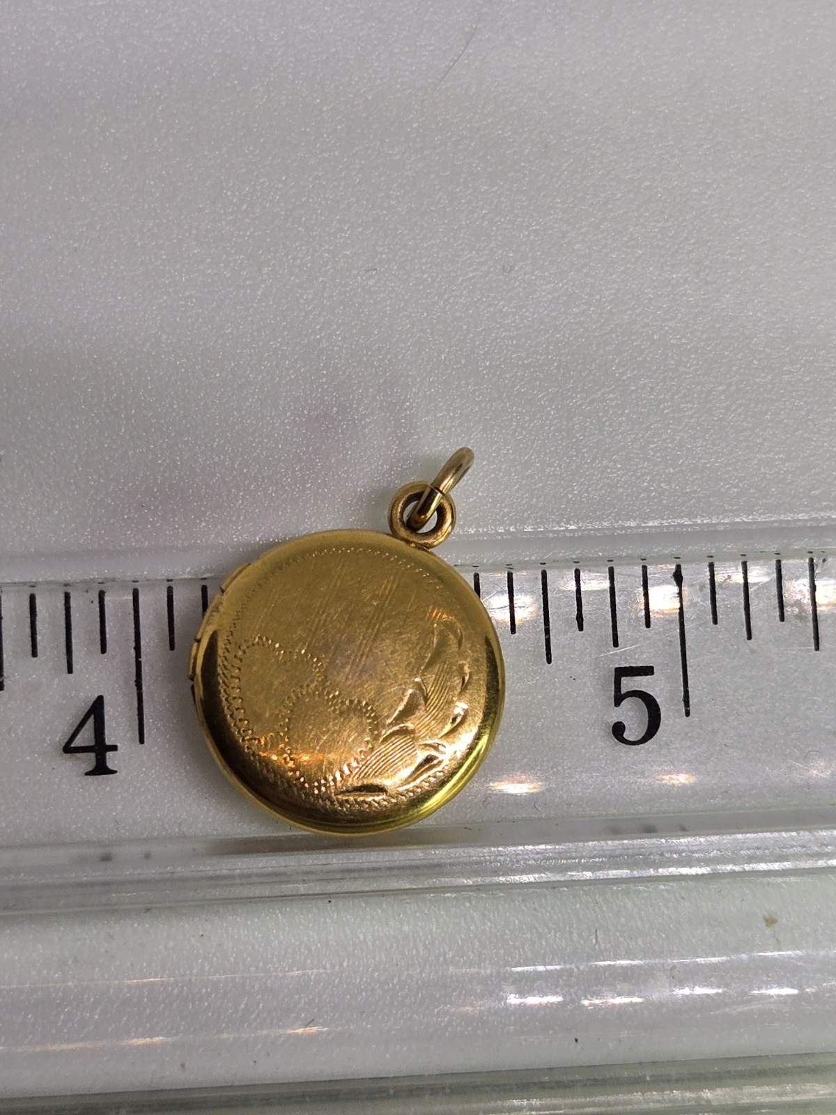 10K Solid Yellow Gold Beautiful Locket Pendant Charm See Pictures for Details
