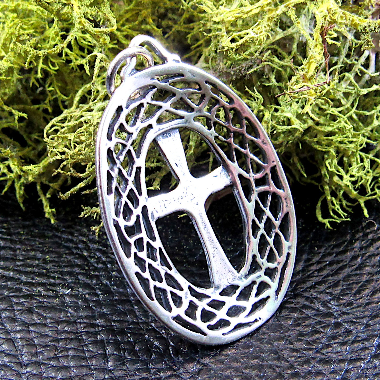 Large Handcrafted Solid 925 Sterling Silver Cross Celtic Knot Wreath Pendant