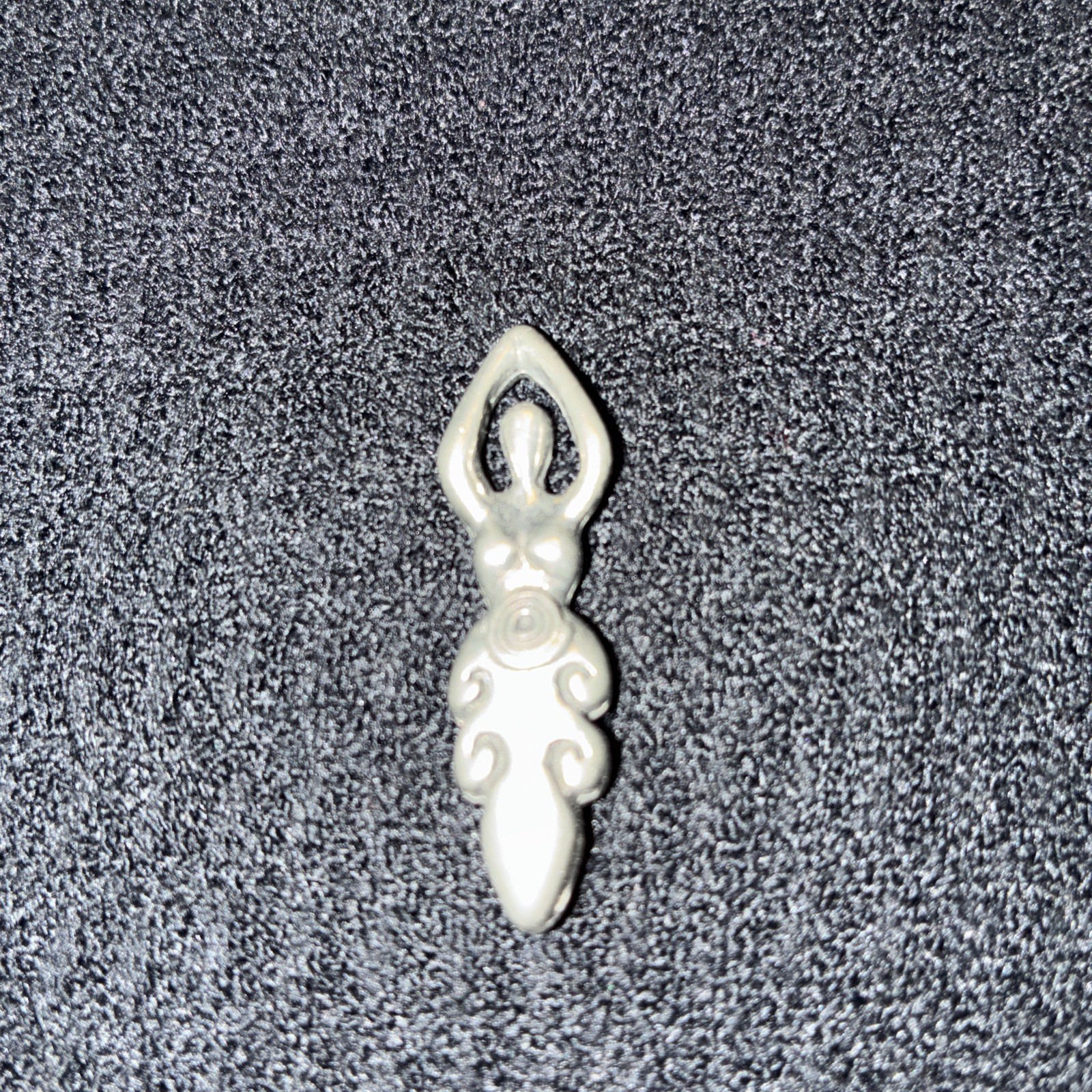 Feminine Charm Pendant Fertility Moon Goddess Female Childbirth Mother