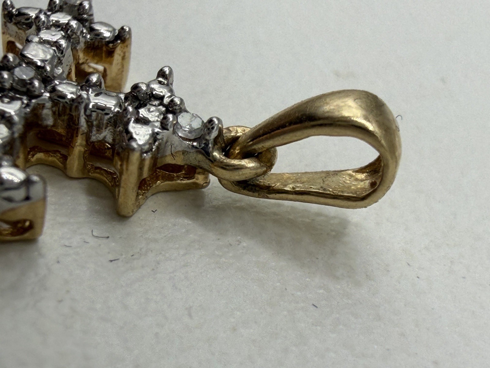 Vintage 10K Yellow Gold & Diamond 3 Point Greek Celtic Cross Pendant