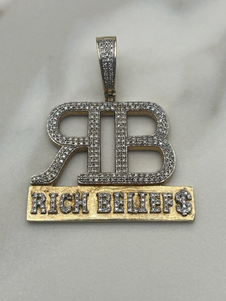 10K Diamond Studded “Rich Beliefs” Pendant Yellow Gold 6.9g (TDW045440)