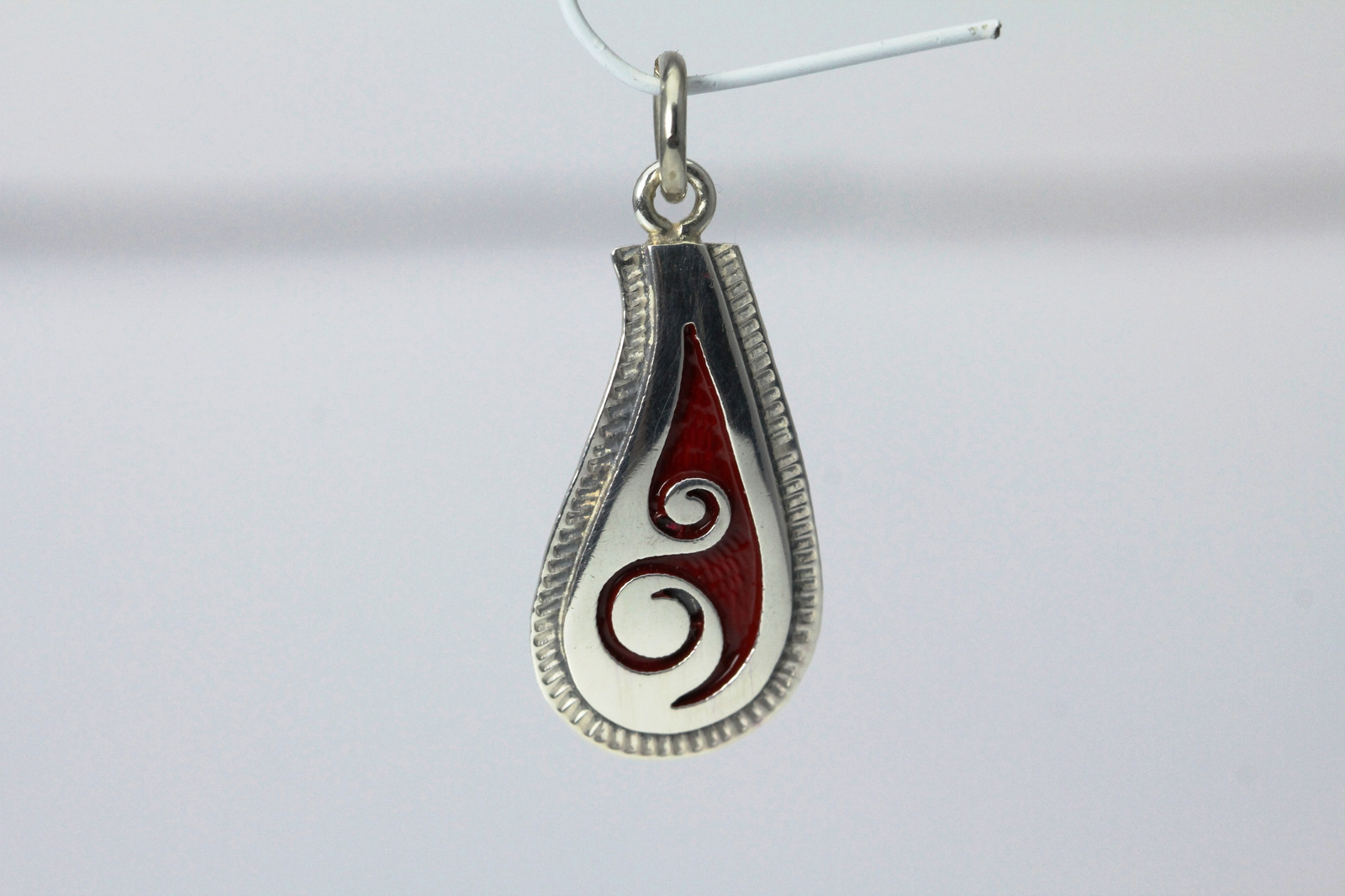 Southwestern Swirl Design Red Enamel Sterling Silver Pendant 2.5 Grams (PEN4429)