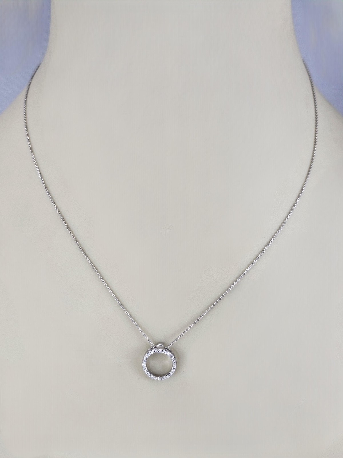 Roberto Coin Tiny Treasures 18K White Gold Diamond Circle Necklace #25334