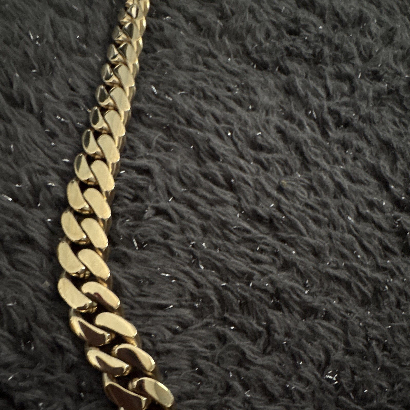 14K Yellow Gold Curb Link Chain Necklace with Box Clasp, No Stone