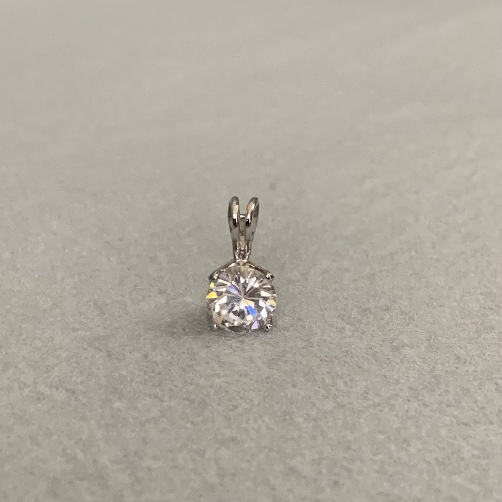 925 FAS Sterling Silver Solitaire Pendant Round Cut Clear CZ Minimalist Charm