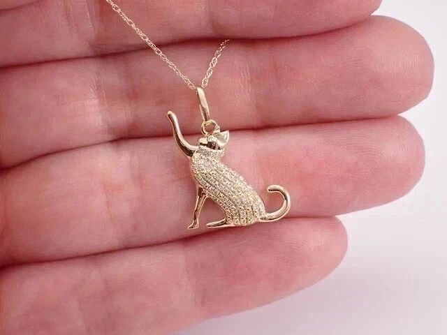 1Ct Round Cut Lab Created Diamond Cat Pendant Women’s 14K Yellow Gold Plated