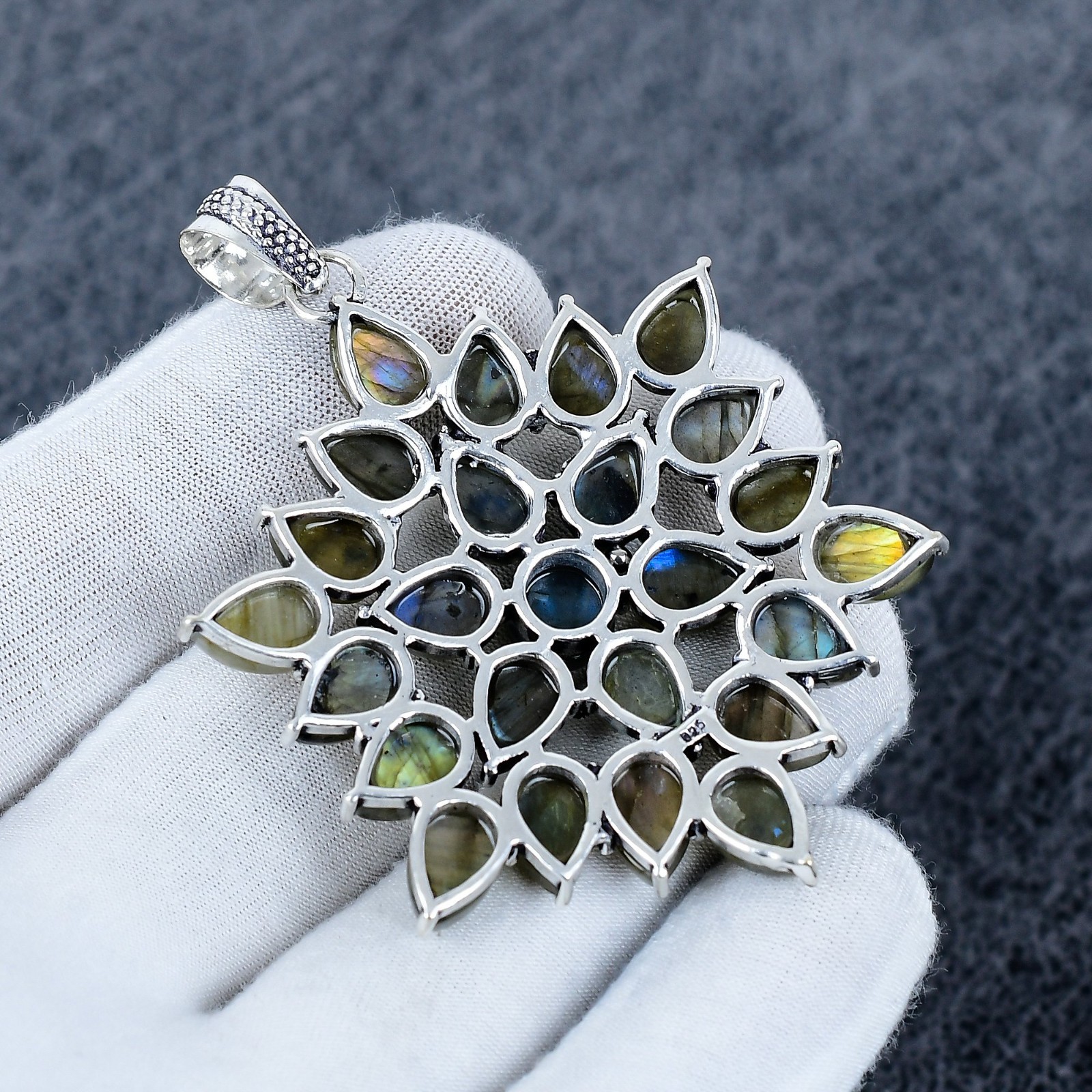 Labradorite Pendant 925 Sterling Silver Pendant Labradorite Flower Gemstone Gift