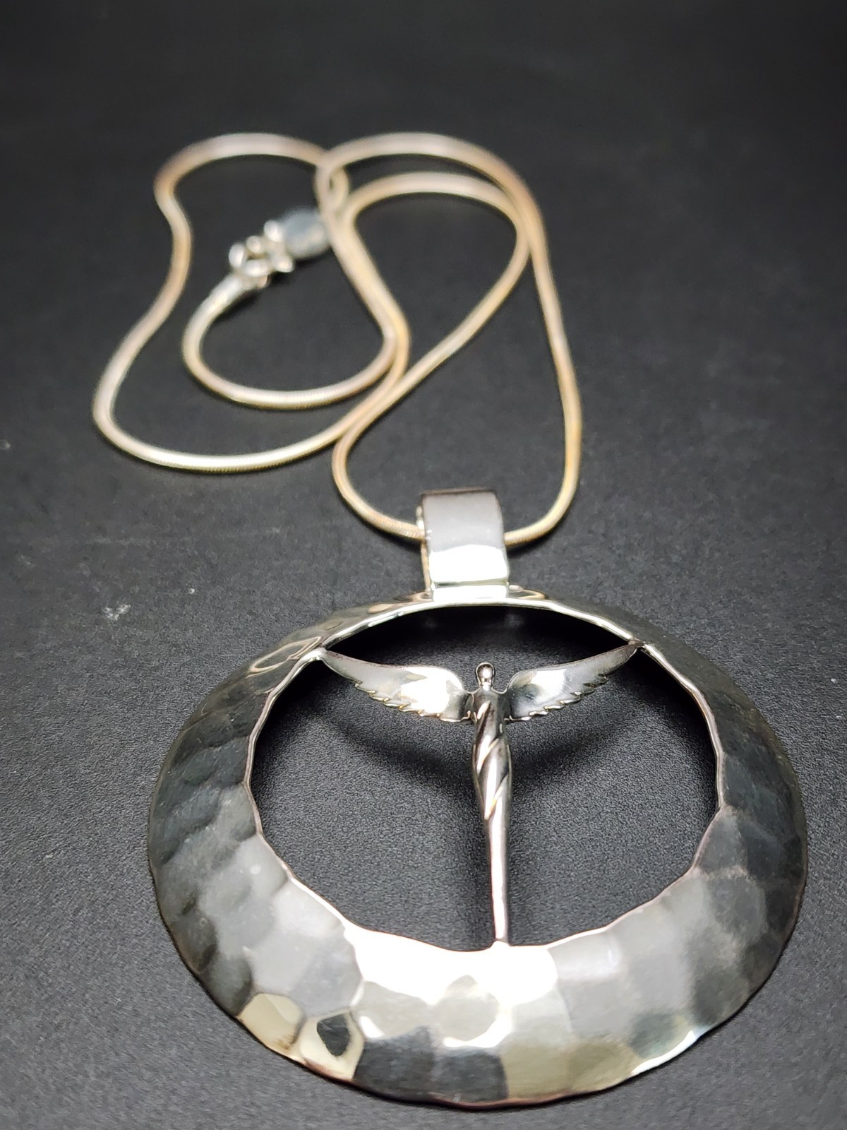 Nice Lavaggi Sterling 925 Silver Hammered Circle Angel Pendant & Necklace