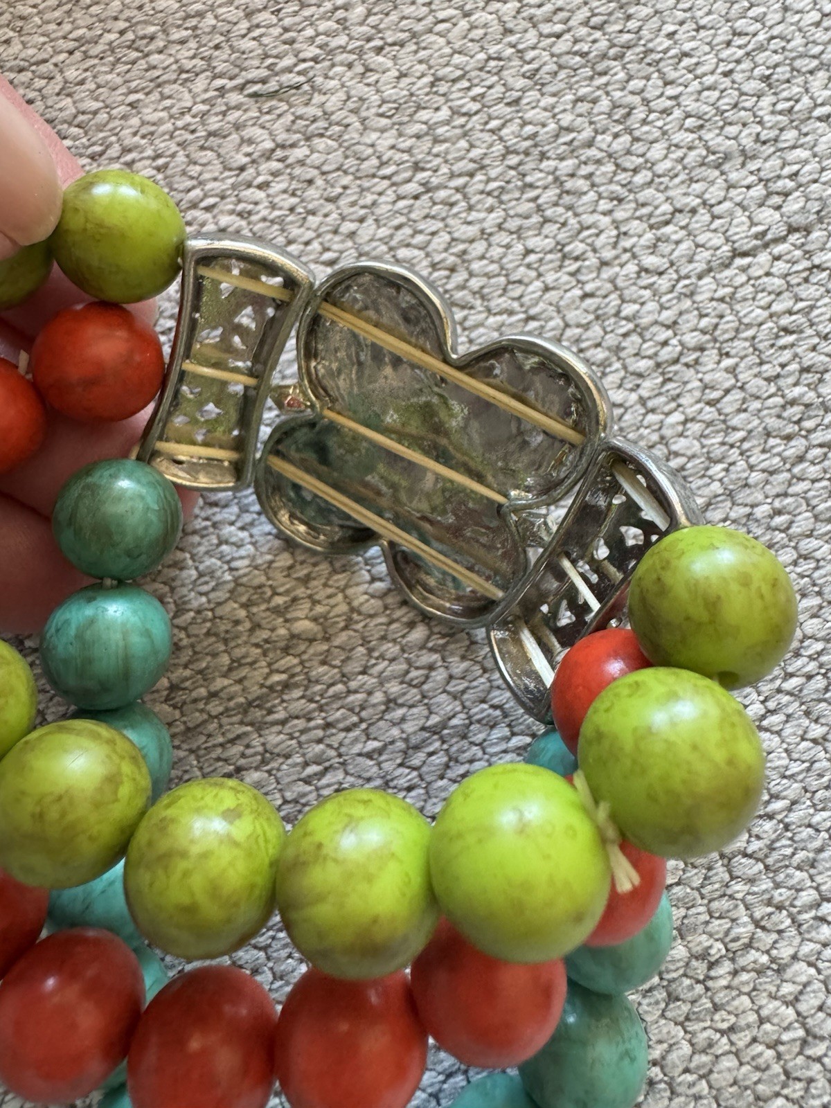 Silver & Flower Design Pendant Braclet. 3 Strand Beaded With Stretch Cord